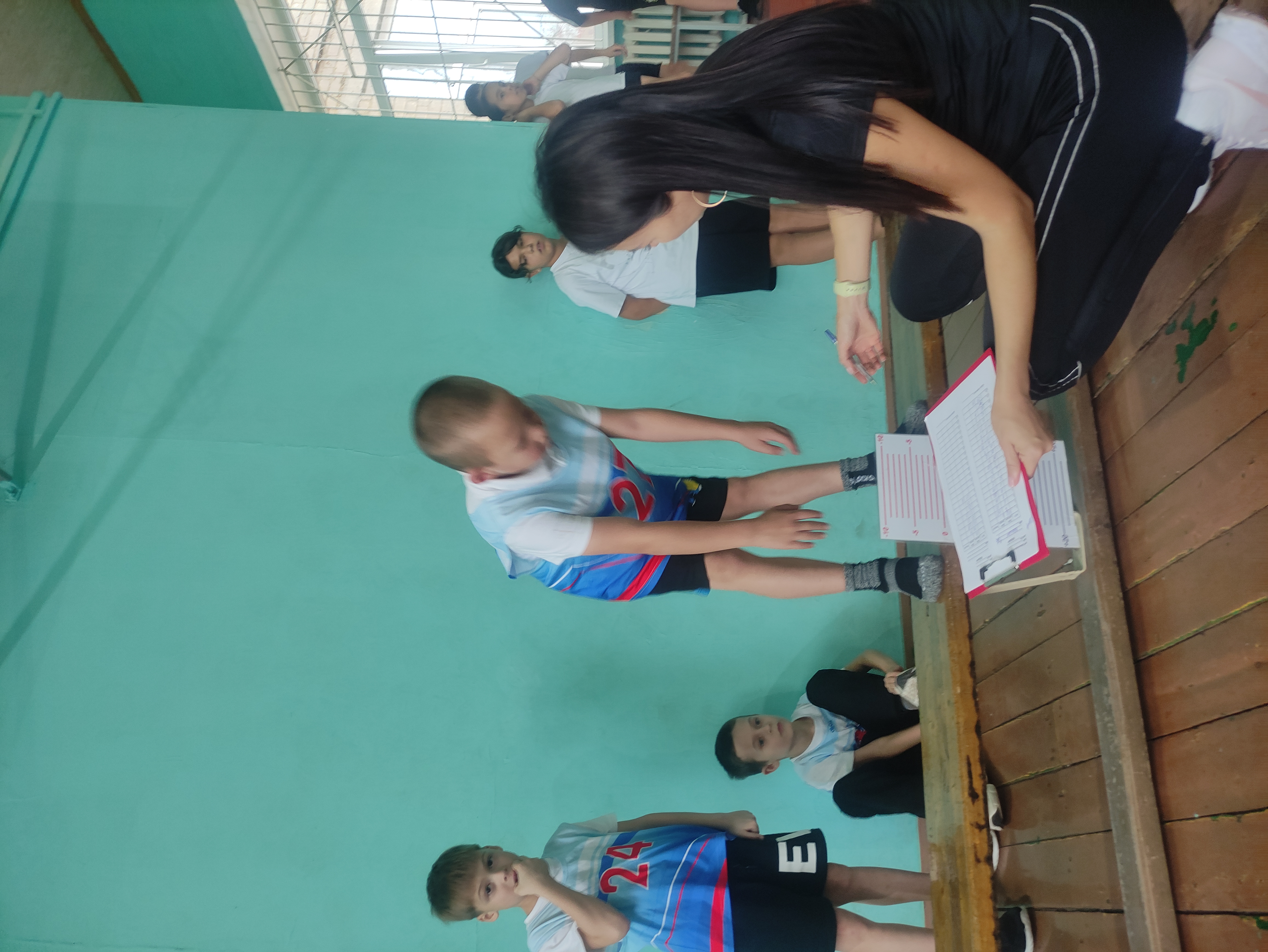 Школьники МОУ "Петровская СОШ" за ГТО фото 6