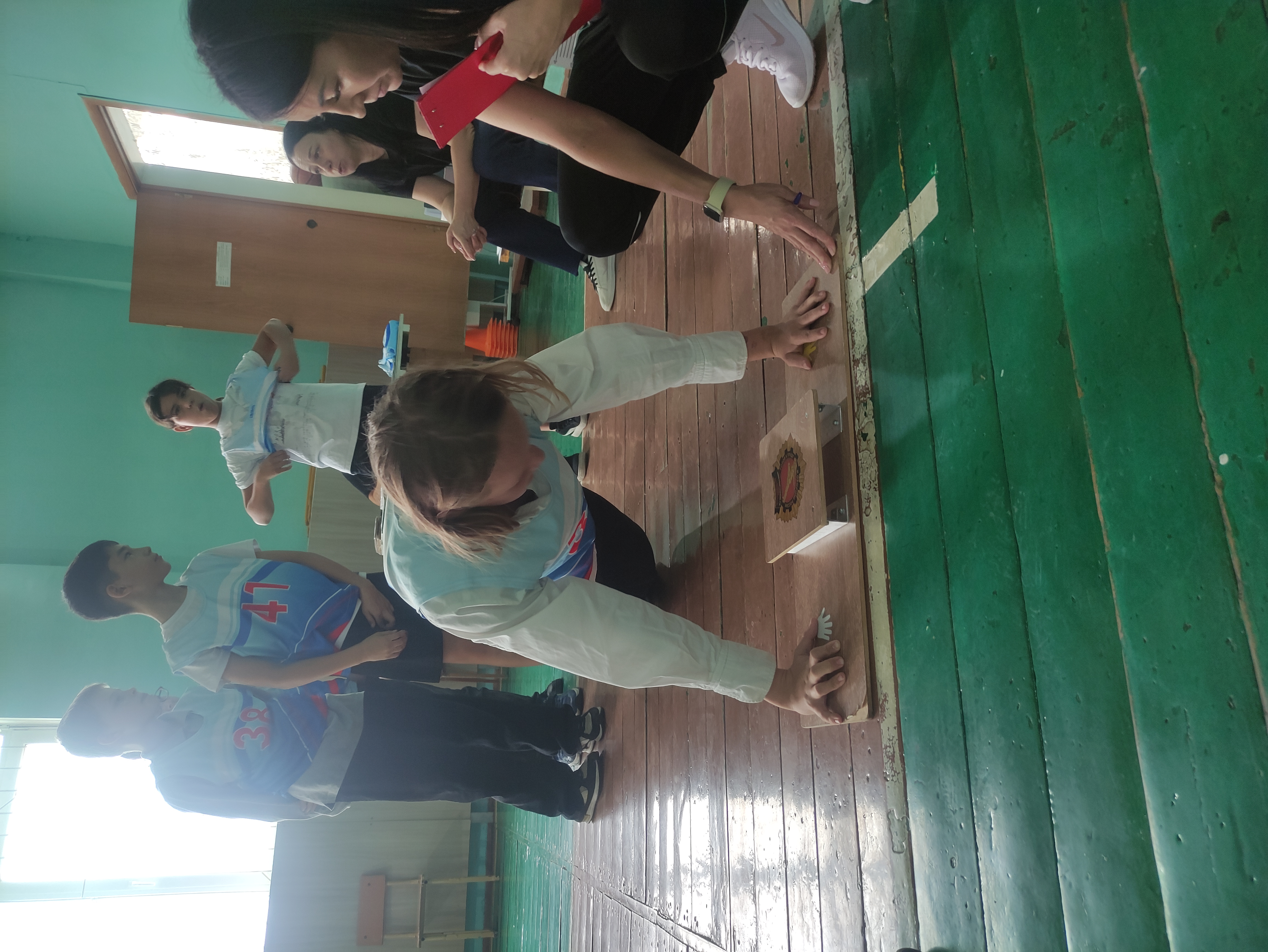 Школьники МОУ "Петровская СОШ" за ГТО фото 5