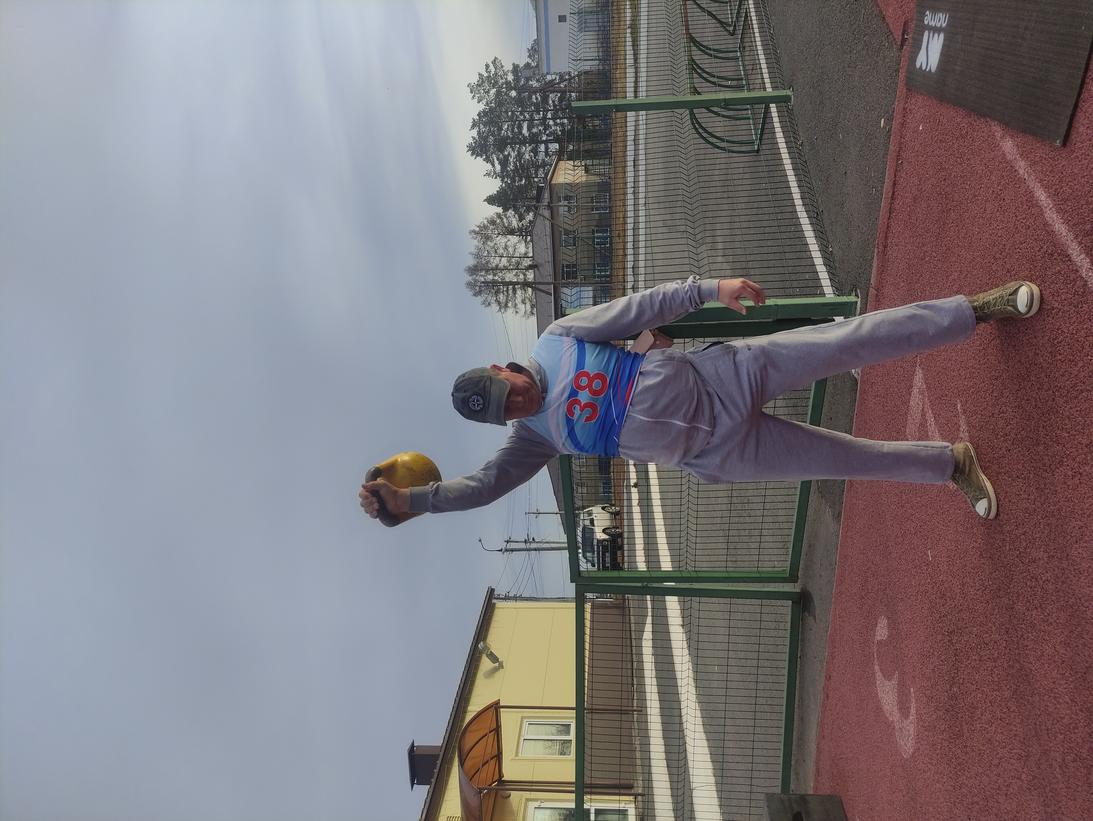 Педагоги МОУ "Миасская СОШ √2 " справились с нормативами ГТО фото 6