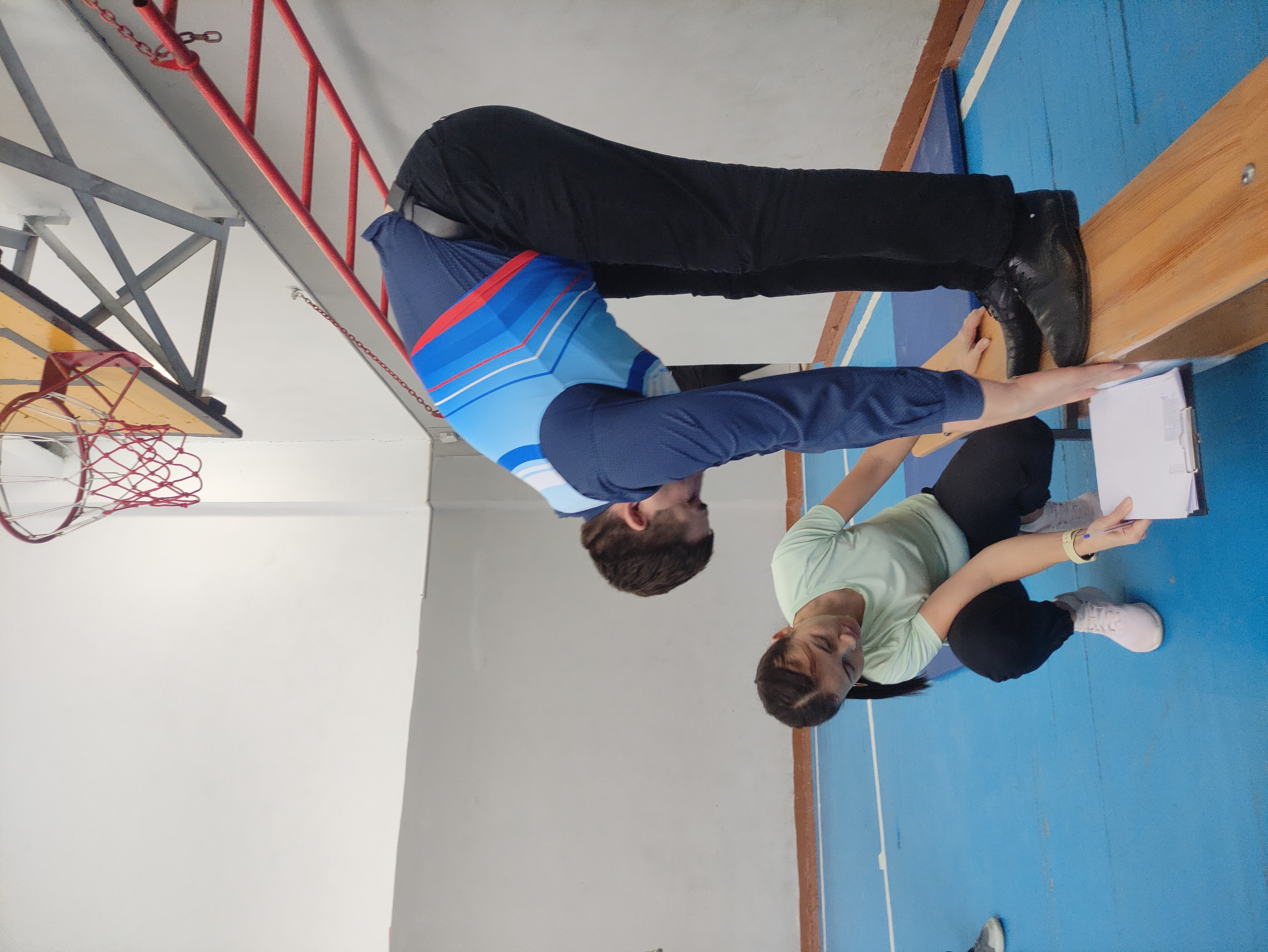 Педагоги МОУ "Бродокалмакская СОШ" выполнили нормы ГТО. фото 4