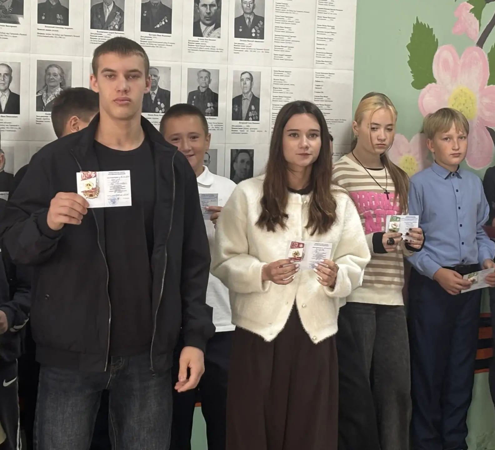 Вручение знаков «ГТО» в МОУ " Донгузловская СОШ". фото 3